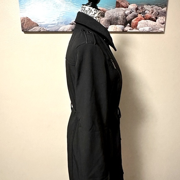 MICHAEL KORS Women's Black Coat Medium - Picture 9 of 17